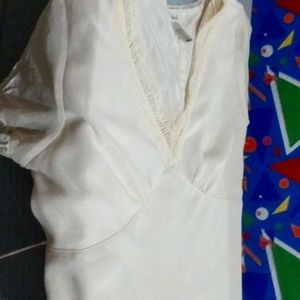Old navy perfect fit  lacy blouse